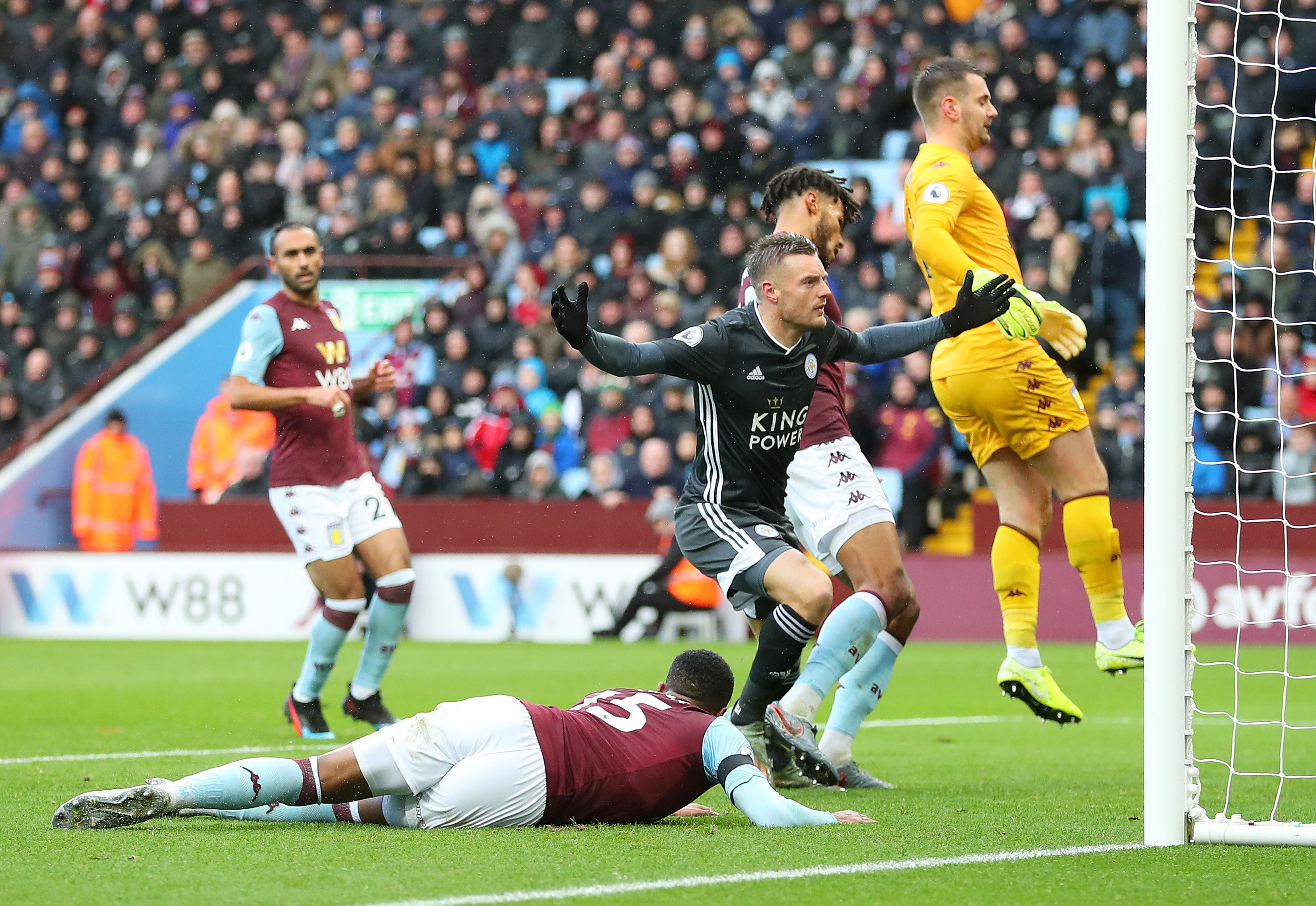 期待她与世 期待她与世